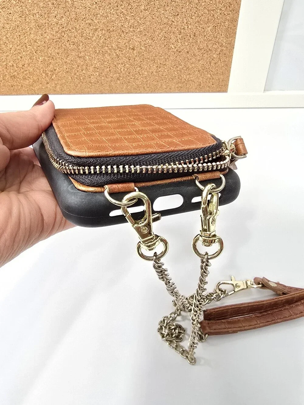 Brown Croc-Embossed Crossbody Phone Cover Wallet